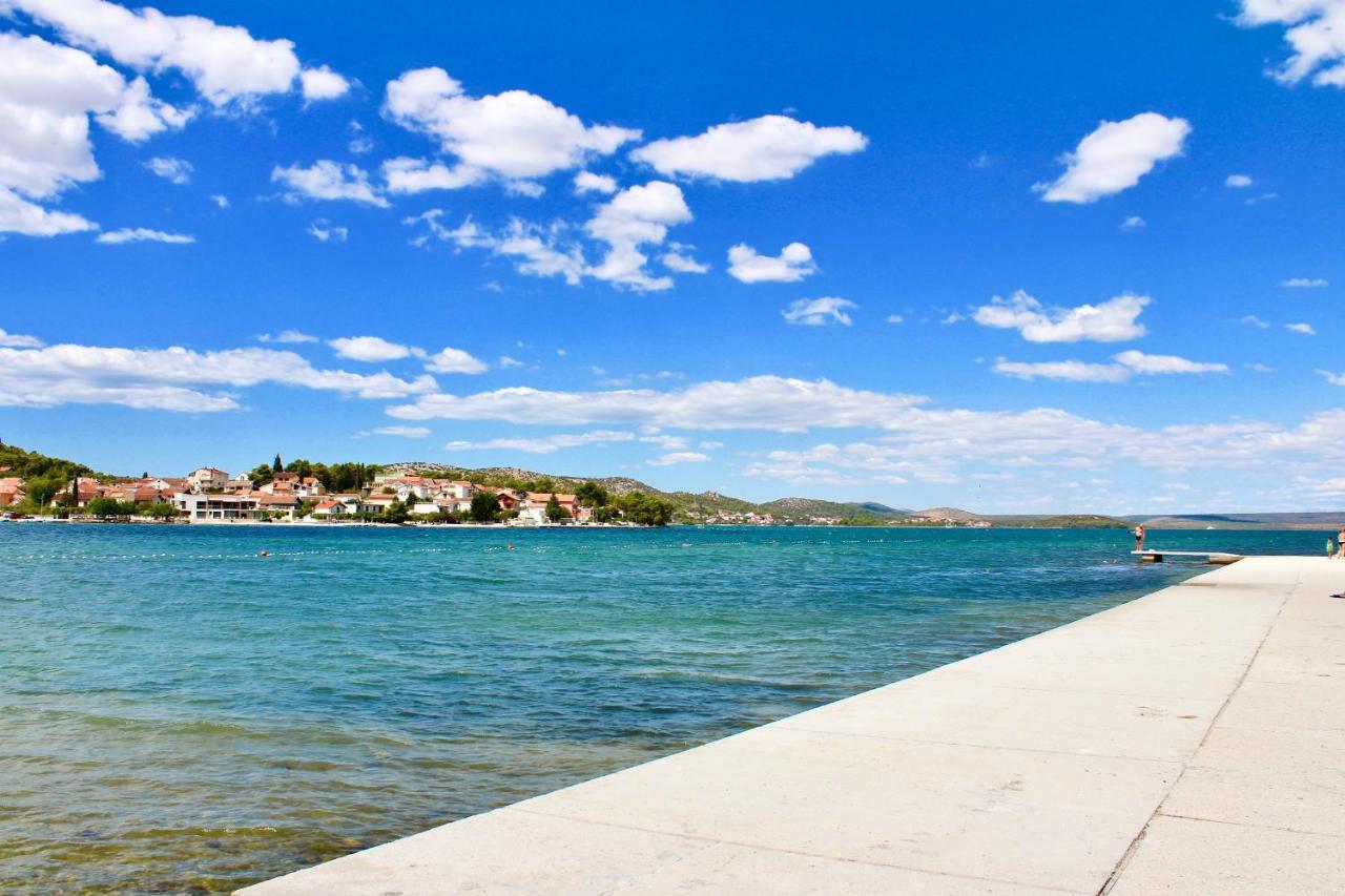 Apartments With A Parking Space Bilice, Krka - 13545 シベニク エクステリア 写真